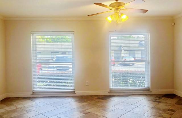 614 Grove Court Unit 513 Gallery 3