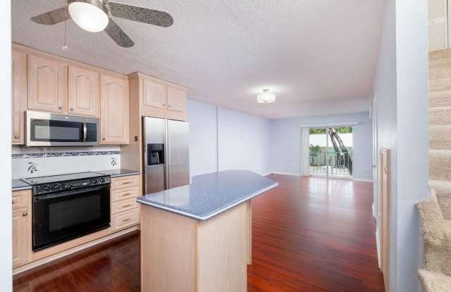 92550 Overseas Highway Gallery 2