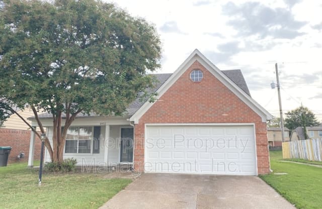 8452 Creek Front - 8452 Creek Front Drive, Memphis, TN 38016