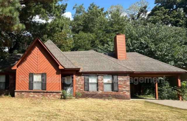 3774 University St photos photos