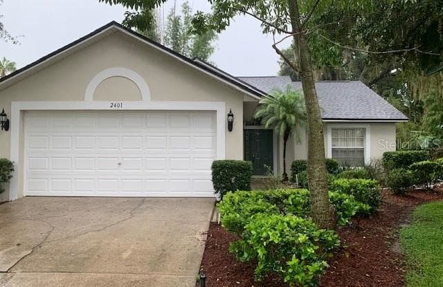 2401 CLARESIDE DRIVE - 2401 Clareside Drive, Bloomingdale, FL 33596