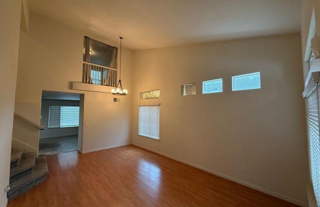 Big Beautiful Home - 9633 Anton Oaks Way, Elk Grove, CA 95624