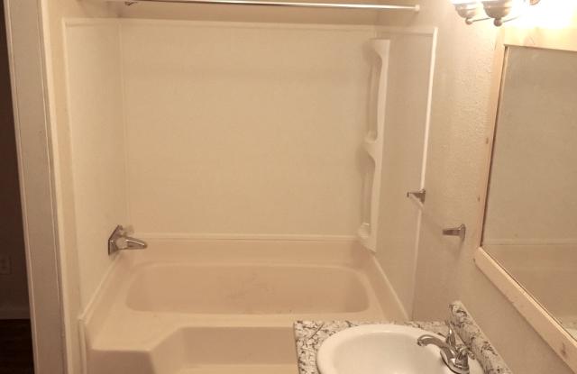13444 Old Baton Rouge Highway - 13444 Old Baton Rouge Highway, Tangipahoa County, LA 70403