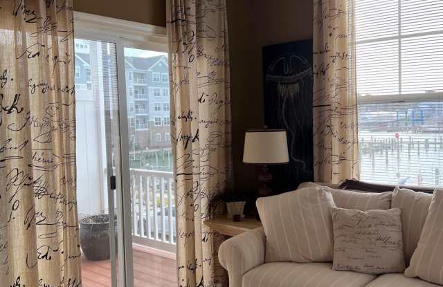 401 N SEAWAY CT Gallery 2