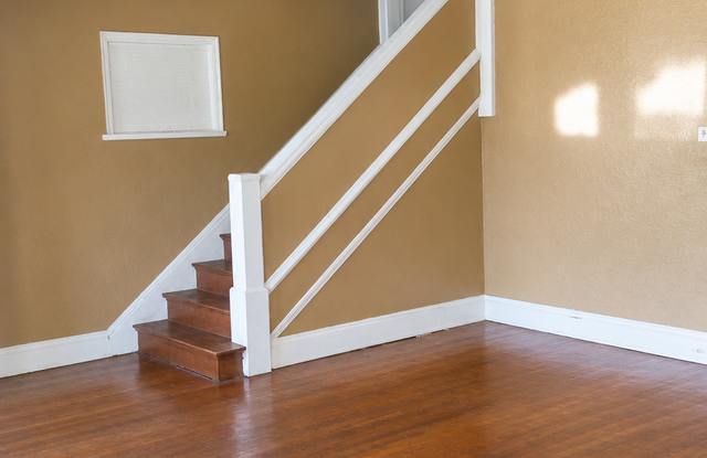 2145 Dorr St - 3beds 2bath Gallery 3