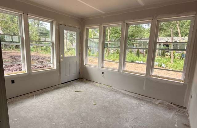 Brand New! 2 Bedroom Single Family Home Gallery 3