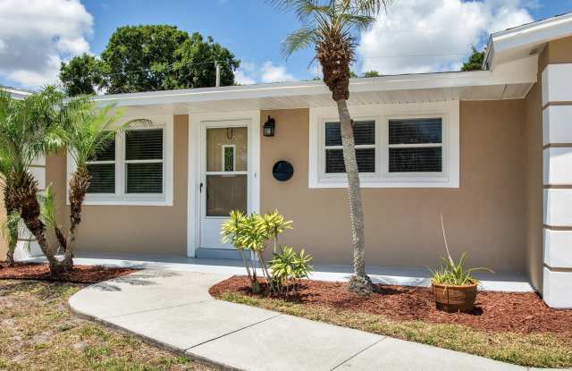 558 Oxford Avenue photos photos