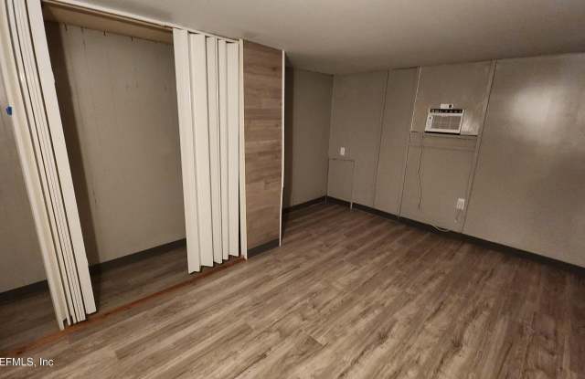 7561 SONIA Drive Gallery 3