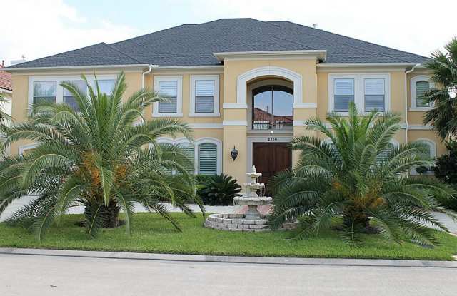 2114 THICKET RIDGE Lane - 2114 Thicket Ridge Lane, Houston, TX 77077