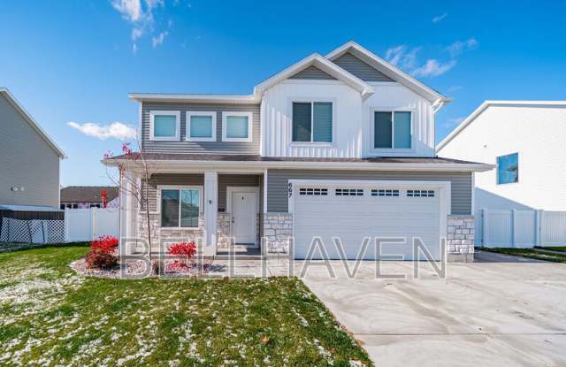 667 S 2275 W - 667 South 2275 West, Rexburg, ID 83440