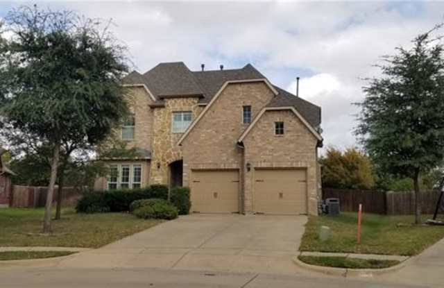 5709 New Castle Drive Gallery 2