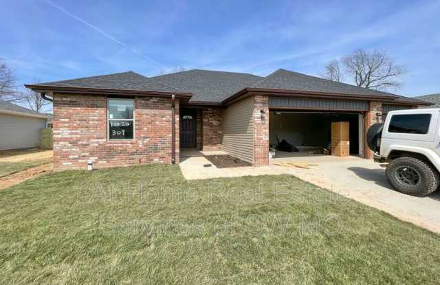 309 E Rosalie St photos photos