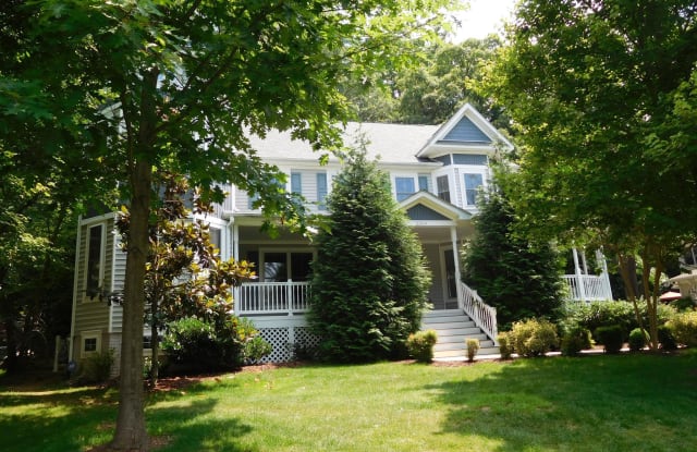 2309 GROVE AVENUE - 2309 Grove Avenue, McLean, VA 22046