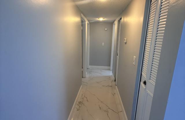 9150 Nw 38th Dr photos photos