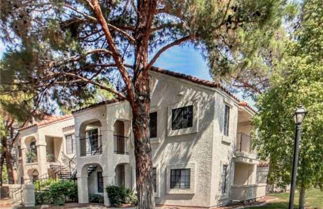 4707 Nara Vista Way Gallery 3