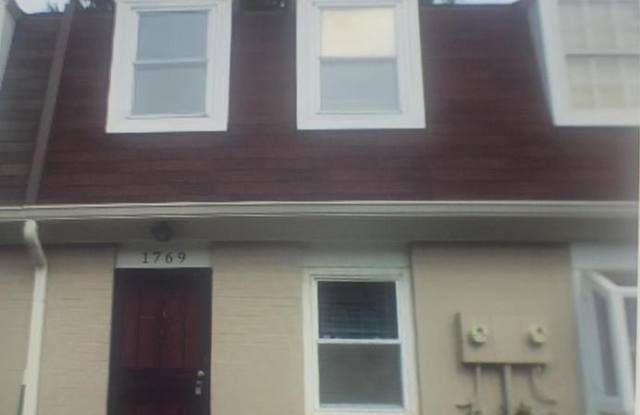 1769 VILLAGE GREEN DR #Y-82 - 1769 Village Green Drive, Landover, MD 20785