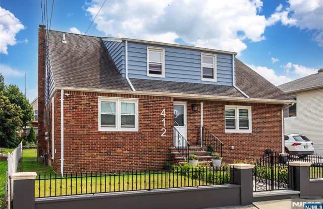 412 MADELINE Avenue 2 photos photos