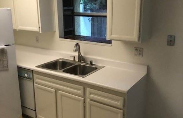 6763 Amherst Gallery 2