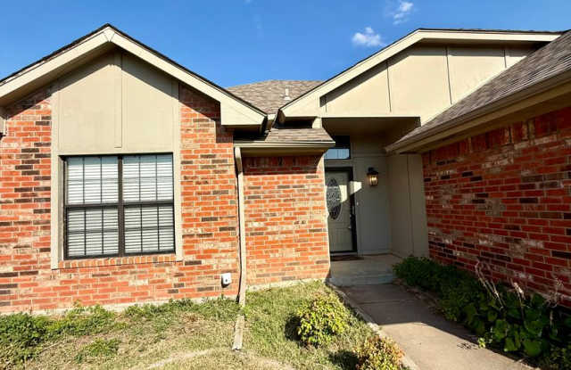 Amazing Home in Westmoor Addition! photos photos