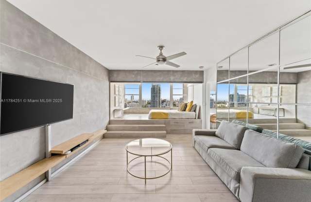 3 Island Ave photos photos