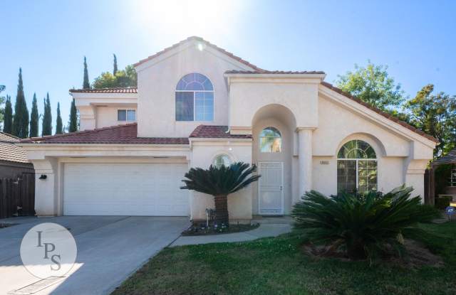 Gated Fresno NW Home, 3BR/2BA, in CUSD - Lots of Amenities! - 9563 North Congress Avenue, Fresno, CA 93720