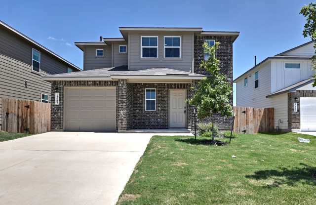 TWO STORY HOME   |  3 BEDROOM  |  2.5 BATH  |  LOFT  |  WHISPER FALLS photos photos