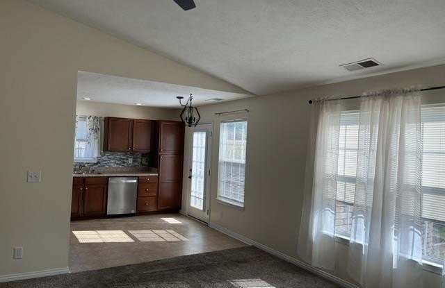 5685 River Walk Circle Gallery 4