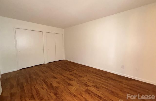 3147 Heathstead Place Gallery 2