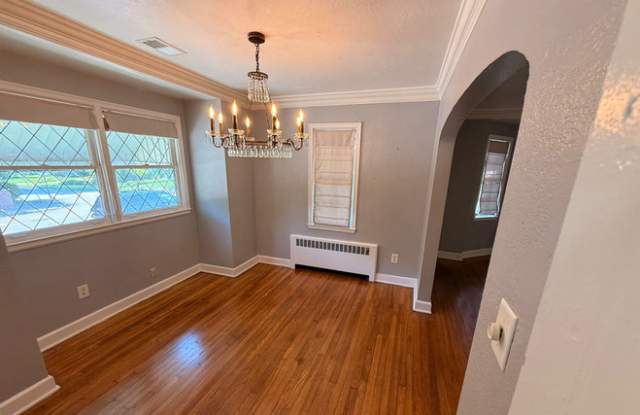 1812 York Avenue Gallery 4