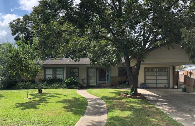 230 Nash Blvd. - 230 Nash Boulevard, San Antonio, TX 78223