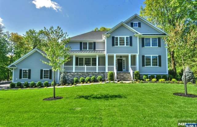181 E Crescent Avenue photos photos