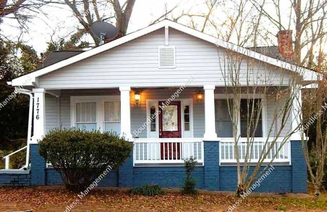 1776 Lyle Ave - 1776 Lyle Avenue, College Park, GA 30337
