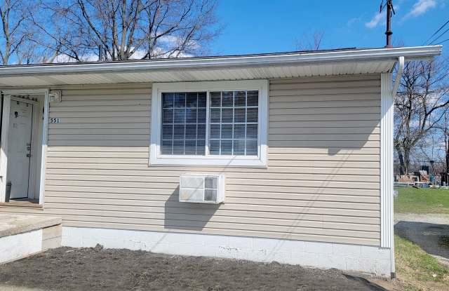 551 Baltimore Ave - 551 Baltimore Avenue, Akron, OH 44306