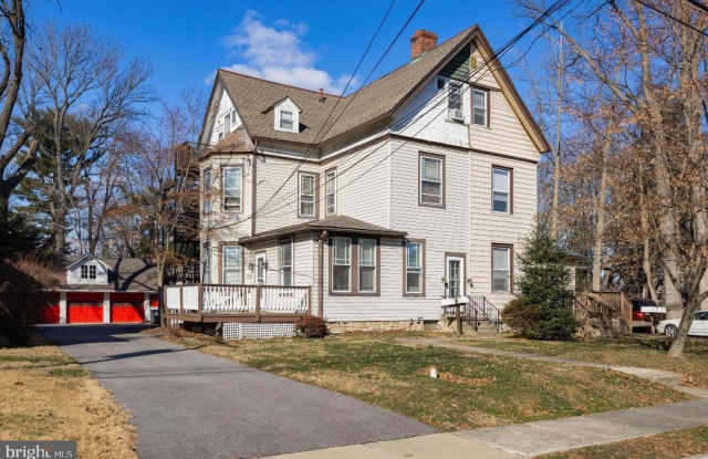 220 S SCOTT Avenue photos photos