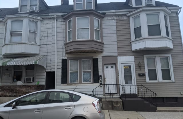 948 E PRINCESS STREET - 948 East Princess Street, York, PA 17403