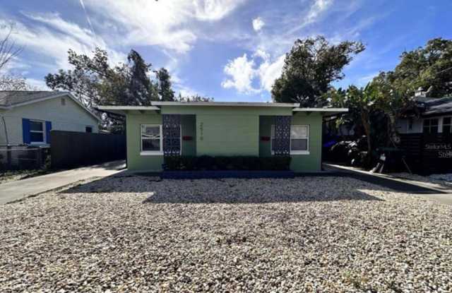 2510 BOYD AVENUE photos photos