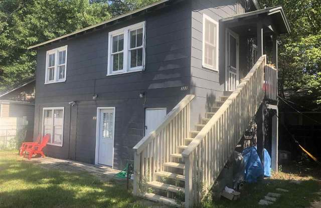 322 W 8Th Avenue photos photos