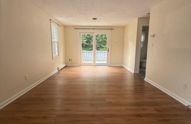303 Twin Lakes Drive - 1 Gallery 2