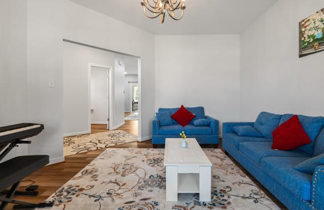 6501 Seven Falls Way Gallery 3