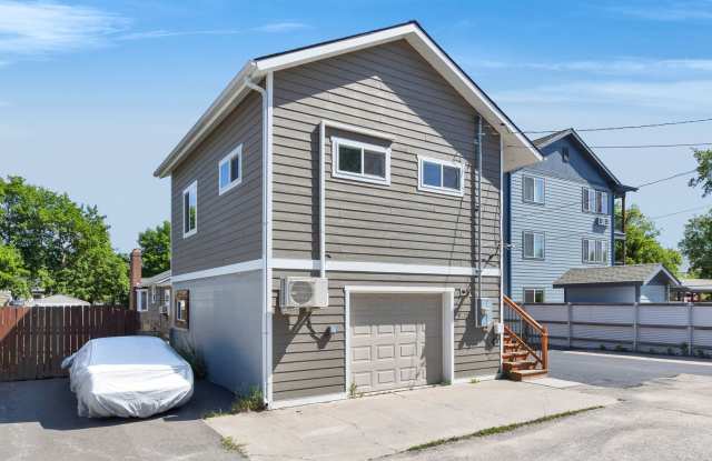 Modern One-Bedroom Above-Garage Apartment in Central Missoula photos photos