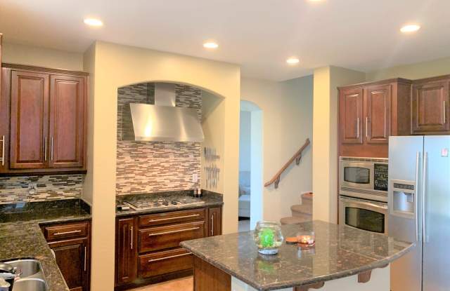 6903 W Wood Street - 6903 West Wood Street, Phoenix, AZ 85043