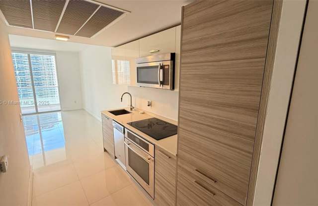 1300 Brickell Avenue - 1300 Brickell Avenue, Miami, FL 33131 1300 Brickell Avenue - 1300 Brickell Avenue, Miami, FL 33131