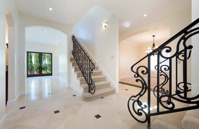 3450 Lowell Way Gallery 2