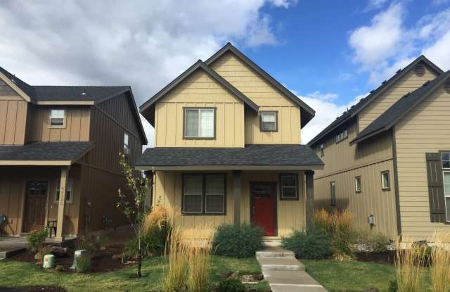 3 Bed/2.5 Bath Single Family Home - Empire Crossing - Mountain Views photos photos