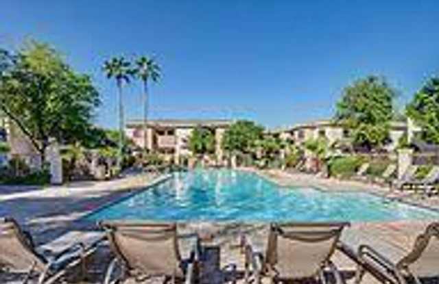 Move In Ready Condo In Phoenix! Excellent location! photos photos Move In Ready Condo In Phoenix! Excellent location! photos photos