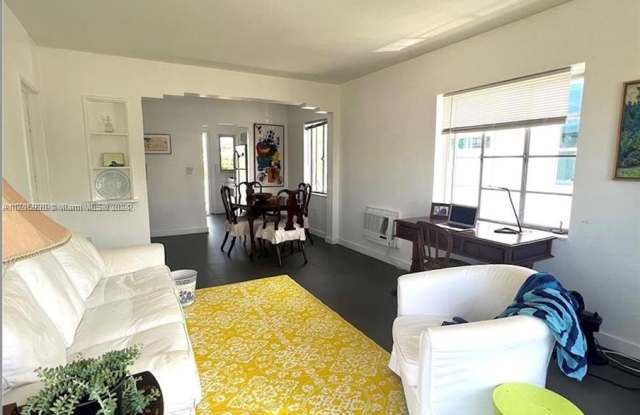 500 77th St - 500 77th Street, Miami Beach, FL 33141
