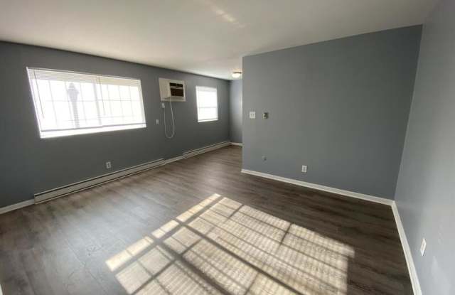 2859 S Meridian St photos photos 2859 S Meridian St photos photos