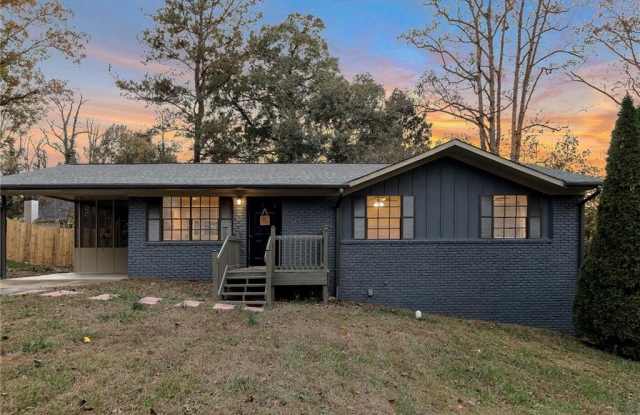 3390 Creek Valley Drive SE photos photos