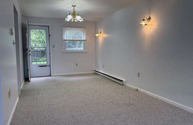 1981 Route 12 Gallery 4