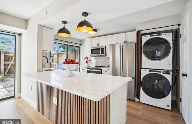 11215 AVALANCHE Way unit: A photos photos